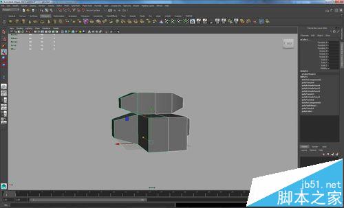 Maya2015怎么使用多边形挤压编辑?12