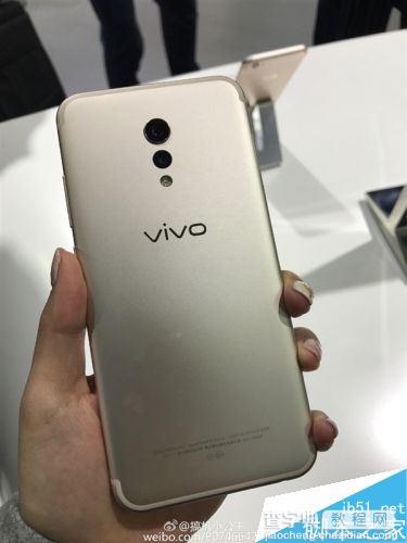 vivo Xplay6值不值得买？vivo Xplay6现场真机图赏5