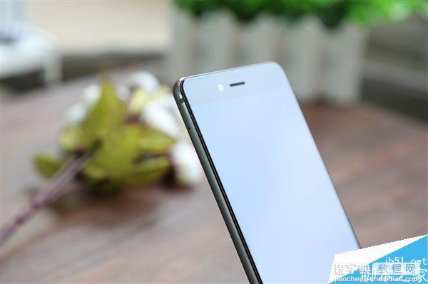 nubia Z11 mini S真机图赏:采用航空级铝合金材质2