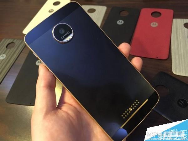 联想Moto Z和Moto Z Force真机上手图赏:全球超薄金属旗舰11