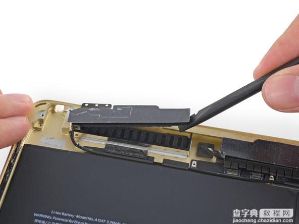 苹果iPad Air 2拆解图：确认2GB内存 机身紧凑 电池变小24