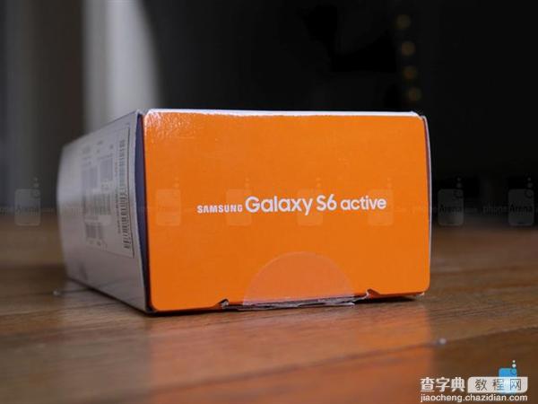 [视频]三星新机Galaxy S6 Active开箱：三防硬汉1