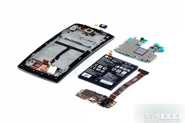 LG G Flex 2手机内部拆解图赏 弯弯的形设计性能却很强劲11