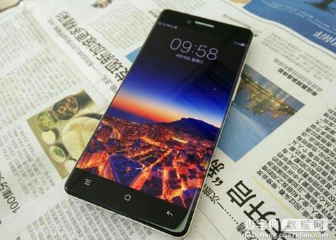 无边框OPPO R7真机曝光，杨幂鹿晗等三人代言2