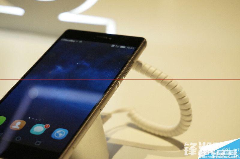 华为P8/P8 Max发布会现场新品上手图赏16