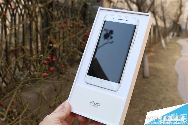 vivo Xplay5真机开箱图赏:双曲面侧屏太帅了19