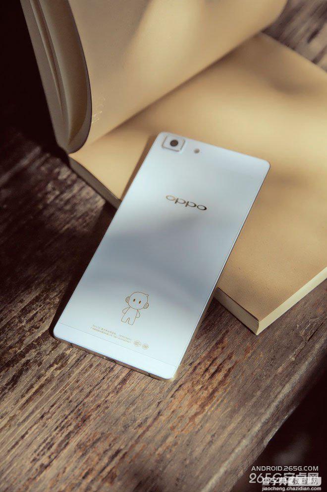 oppo r5 金色版真机官方高清图赏 可打造专属后盖图案5