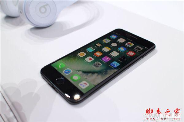 iphone7亮光黑好看吗？苹果iphone7/7plus亮光黑有32G的吗？11