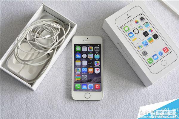 苹果iPhone 7包装盒曝光:几代最难看的包装盒3
