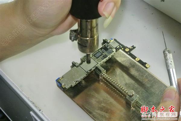 如何把16G的iPhone6 Plus升级128G？iPhone6 Plus从16G升级到128G纯手工教程16