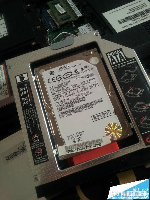 笔记本电脑怎么更换SSD并将光驱位改为机械硬盘位?15