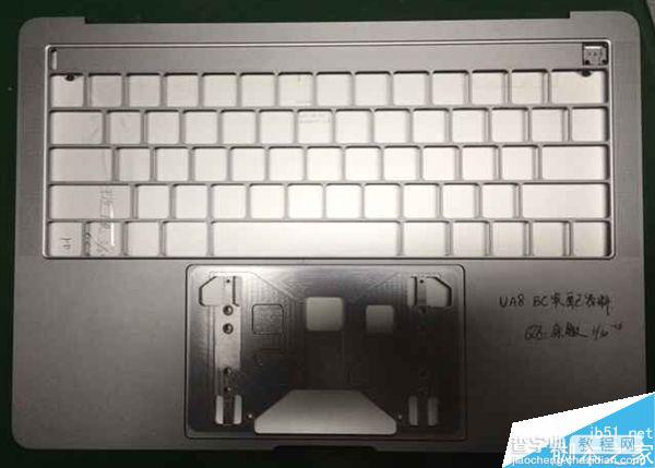 苹果新一代MacBook Pro确定:新增Touch ID电源按键1
