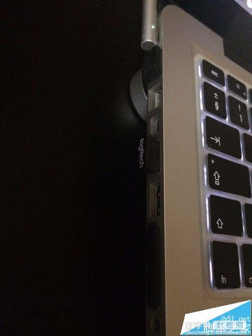 Macbook怎么更改外置键盘?1