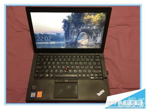 thinkpad X260笔记本怎么拆机换硬盘?10