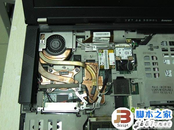 ThinkPad T400 笔记本详细拆机过程 清理风扇(图文教程)10