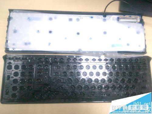 联想KB4721笔记本键盘怎么拆卸?6