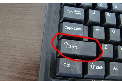 电脑键盘shift键有什么作用？shift键失灵的解决方法1