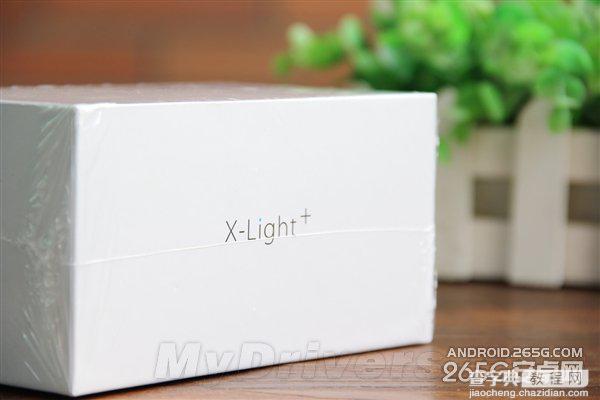 魅族智能灯泡X-Light Plus开箱图赏 功能比小米多2