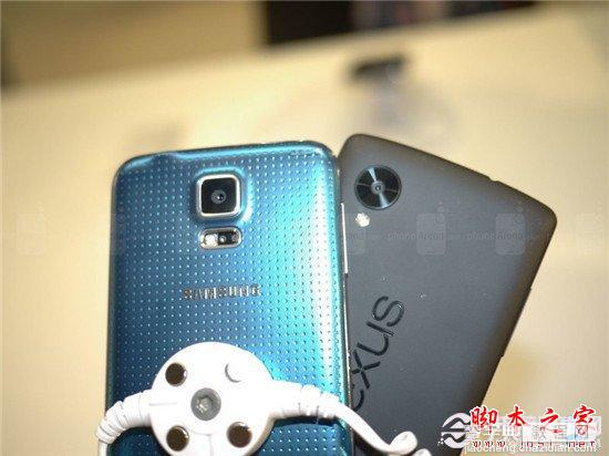 三星S5对比Nexus5手机 超人气强机大比拼8