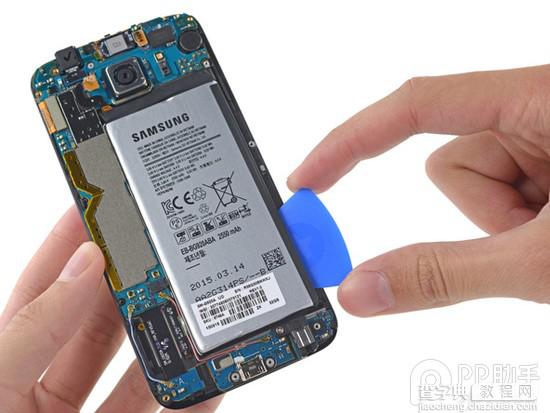 三星Galaxy S6拆解：可维修性比S6 Edge高16