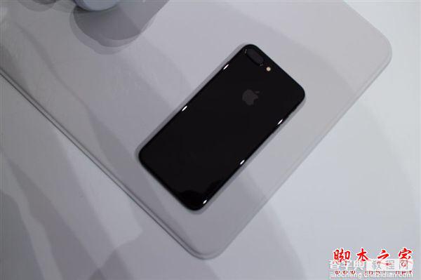 iphone7亮光黑好看吗？苹果iphone7/7plus亮光黑有32G的吗？7