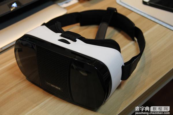 暴风VR硬件-魔镜3评测：享受沉浸式体验2