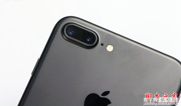 iPhone7黑色和亮黑色哪个好看？iPhone7/7plus黑色与亮黑色详细对比评测6