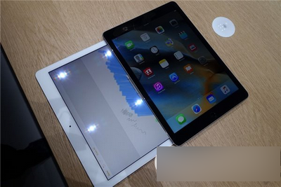 苹果ipad pro怎么样？12.9英寸ipad pro上手体验视频15