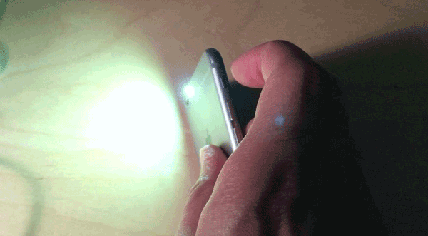 iOS9越狱插件FlashRing 快速打开手电筒方法1