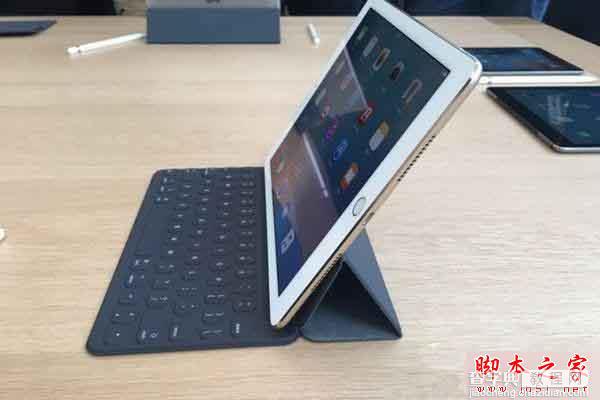 9.7英寸iPad Pro怎么样？9.7英寸iPad Pro上手体验评测视频:性能提升大1