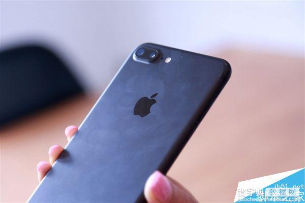 国行iPhone 7/7 Plus黑色、亮黑色开箱上手图赏:漂亮24