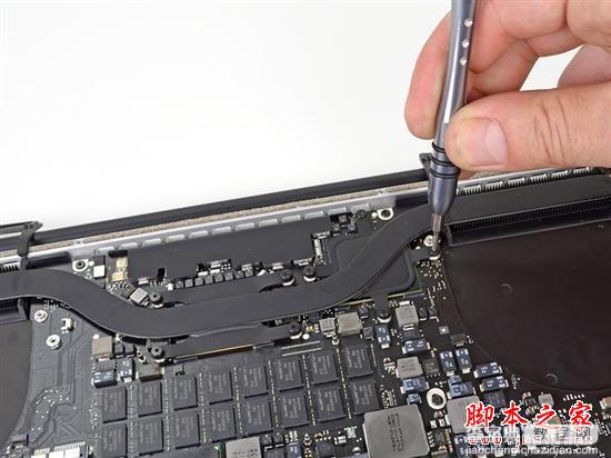 苹果新发布本本MacBook Pro Retina版本拆机详细过程（大量组图）31