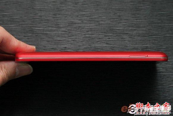 lg g2怎么样 LG G2红色版真机图赏教程6