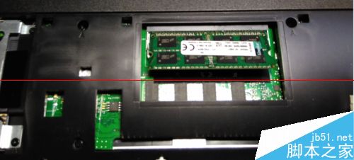 华硕FX50j笔记本怎么更换或添加内存条？9