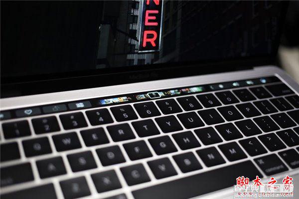 MacBook Pro怎么样 2016款苹果全新13/15英寸MacBook Pro现场实拍图1