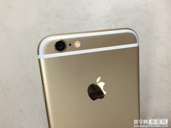 苹果iPhone6/6 Plus再陷染色门事件 背部白条易于牛仔裤染色1