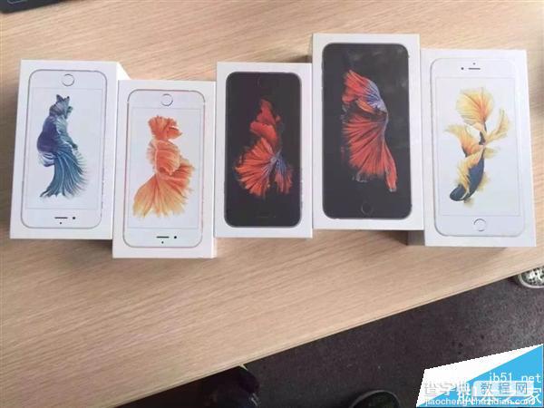 国行iPhone 6S到货真机开箱:玫瑰金版最吸引眼球2