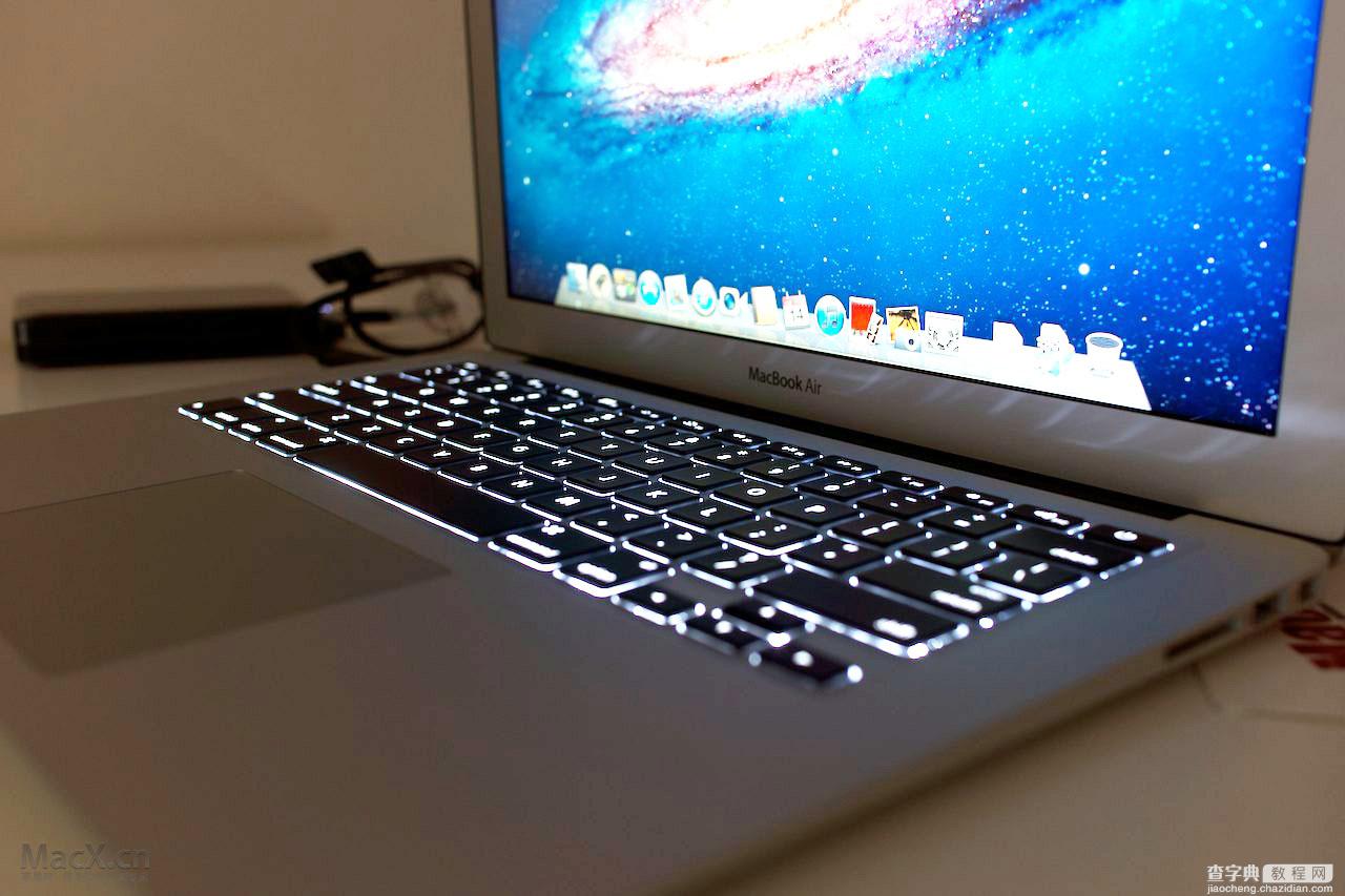 2012年 苹果笔记本对比测评 MacBook Air / MacBook Pro 新款对比测评（多图）5