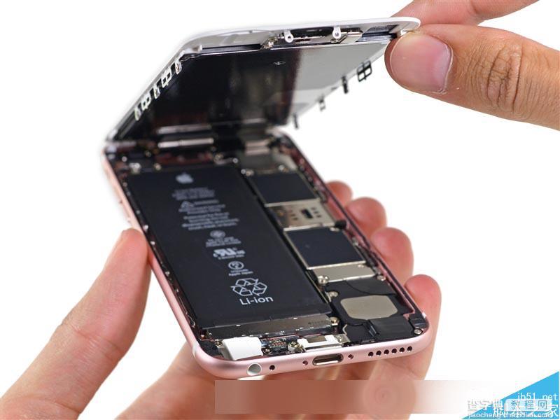 iPhone 6S玫瑰金做工怎么样? iPhone 6S详尽拆解10