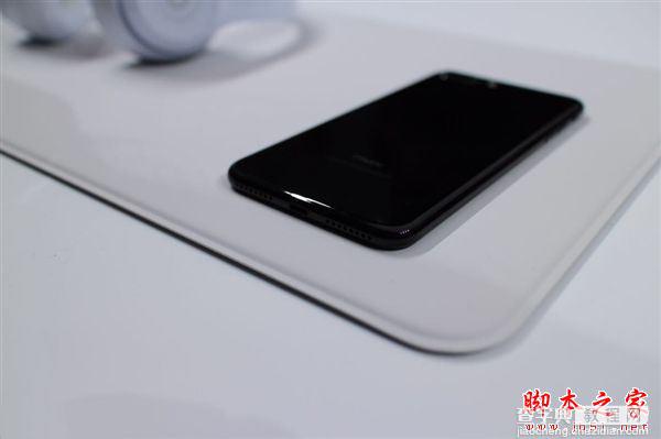 iphone7亮光黑好看吗？苹果iphone7/7plus亮光黑有32G的吗？8