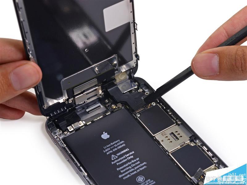 iPhone 6S Plus售后维修方便吗？iPhone 6S Plus详细拆机教程11