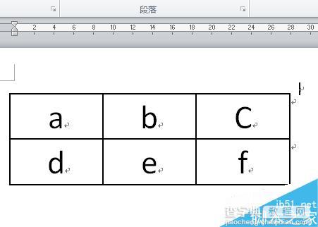 Word2010中的表格如何转换成文字?1