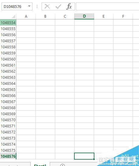 Excel2013如何查看当前表格的行数列数?5
