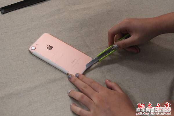 iphone7质量怎么样？苹果iPhone7的十万个虐待测试10