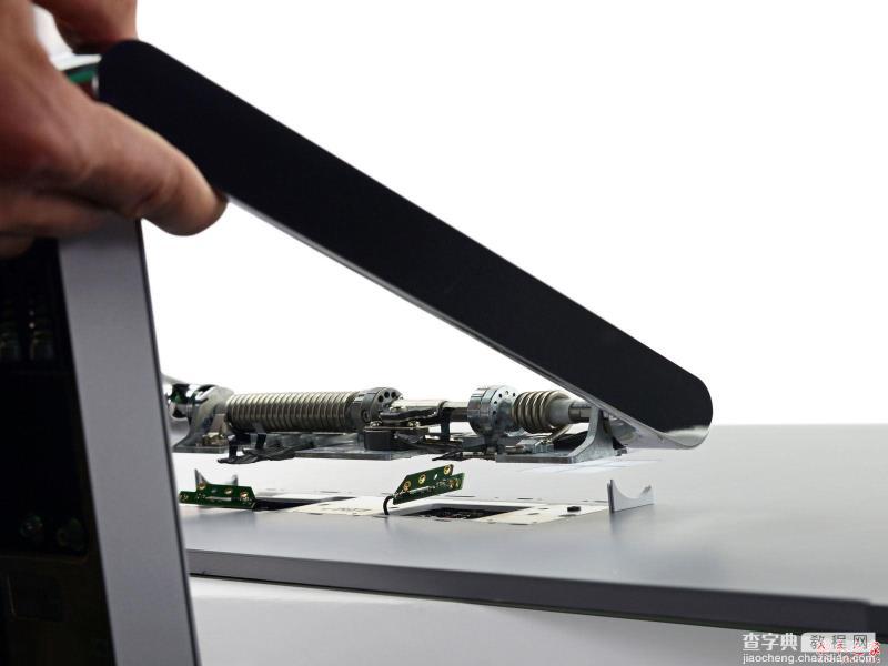 Surface Studio一体机怎么样？微软Surface Studio详细拆机图解评测27