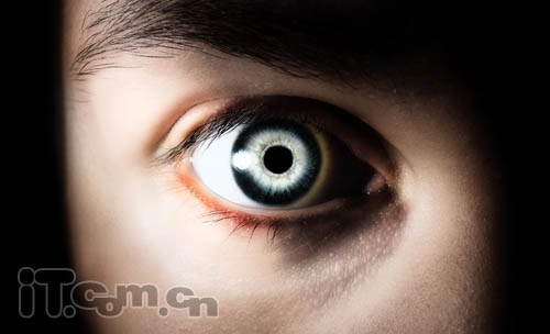 Photoshop 一只神秘的金色眼睛制作方法4