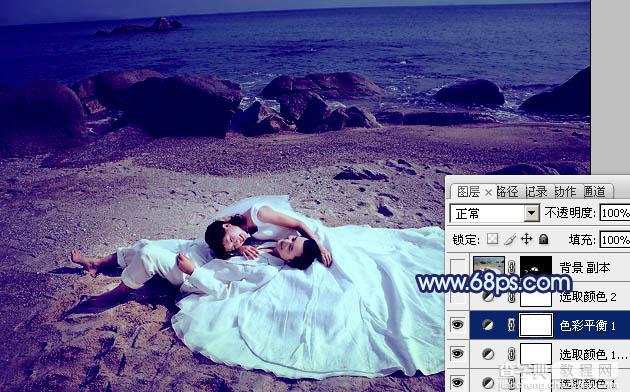 Photoshop将沙滩婚片打造出经典暗蓝色效果15