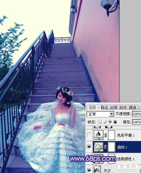 Photoshop将楼梯婚片调制出艳丽的蓝紫色9