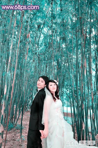 Photoshop将竹林人物图片调成柔和的蓝紫色32
