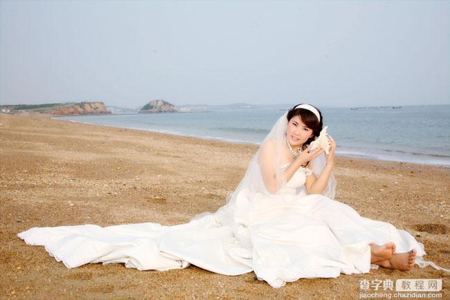 Photoshop将沙滩美女婚片调制出柔美的青黄色效果1